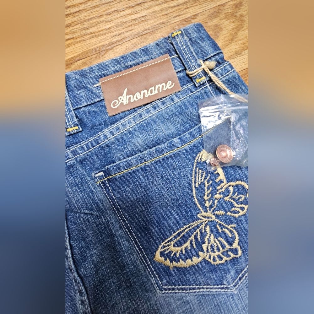 Anôname Vintage Y2K Low-Rise Stretch Denim Mini Skirt | Butterfly Embroidery - Picture 3 of 8
